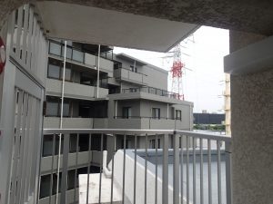 【市川市】南行徳 マンション侵入・転落防止柵設置工事Before画像